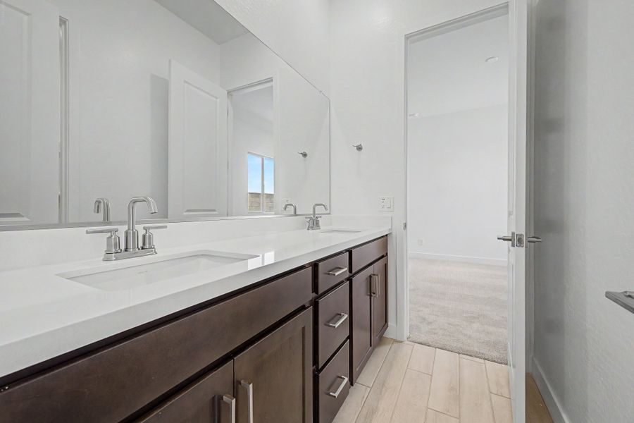 Furnished interior view inside a new home in Frontera, Surprise (Image 7).
