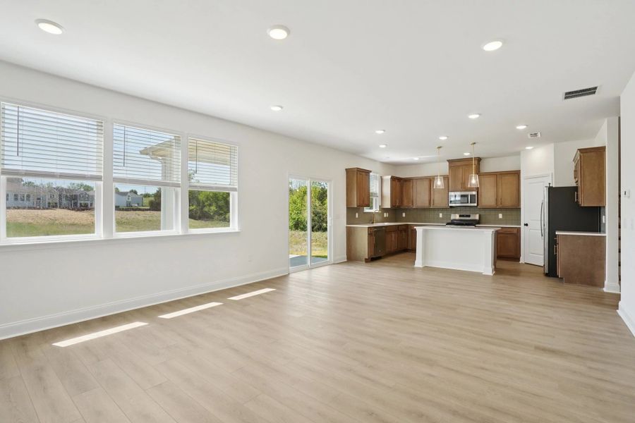 Spacious, unfurnished interior of a new home in Ascent at Arbor Ridge, La Vergne (Image 16). Spacious, unfurnished interior of a new home in Ascent at Arbor Ridge, La Vergne (Image 16).