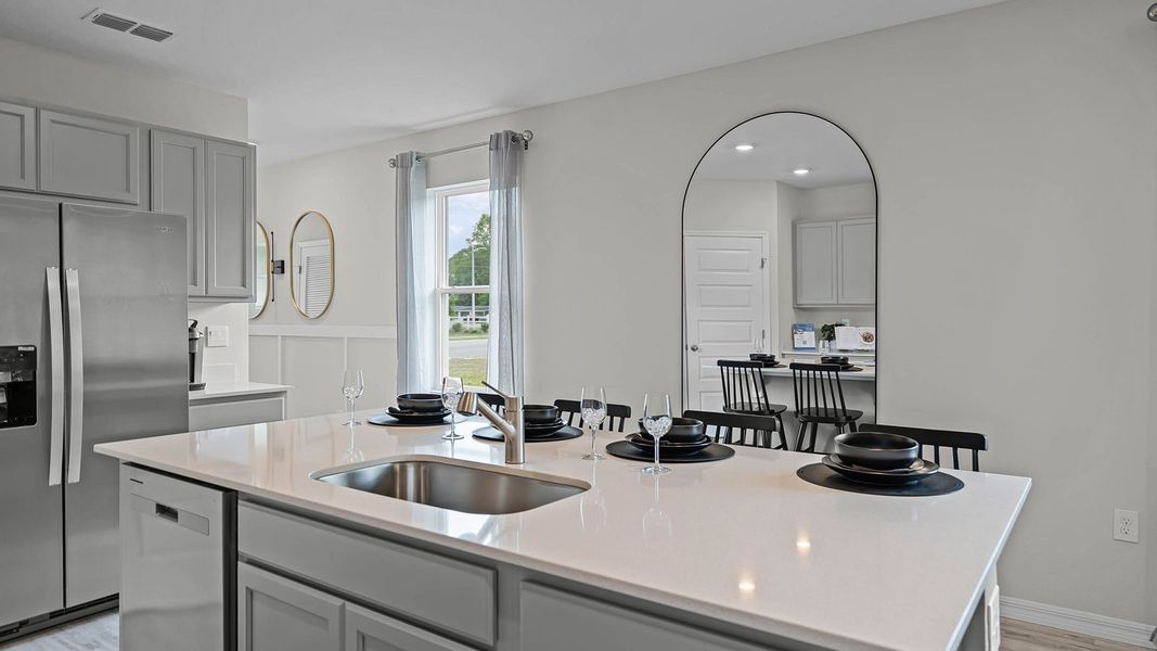 Close-up of interior finishes inside a home in Villamar, Winter Haven (Image 20).