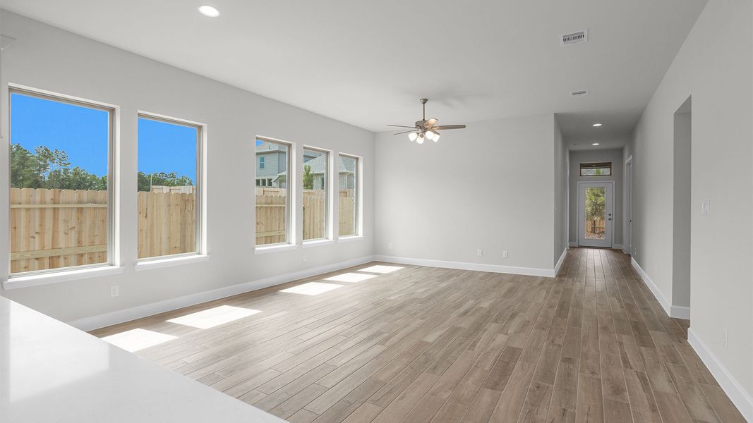 Spacious, unfurnished interior of a new home in Wildtree, Magnolia (Image 20). Spacious, unfurnished interior of a new home in Wildtree, Magnolia (Image 20).