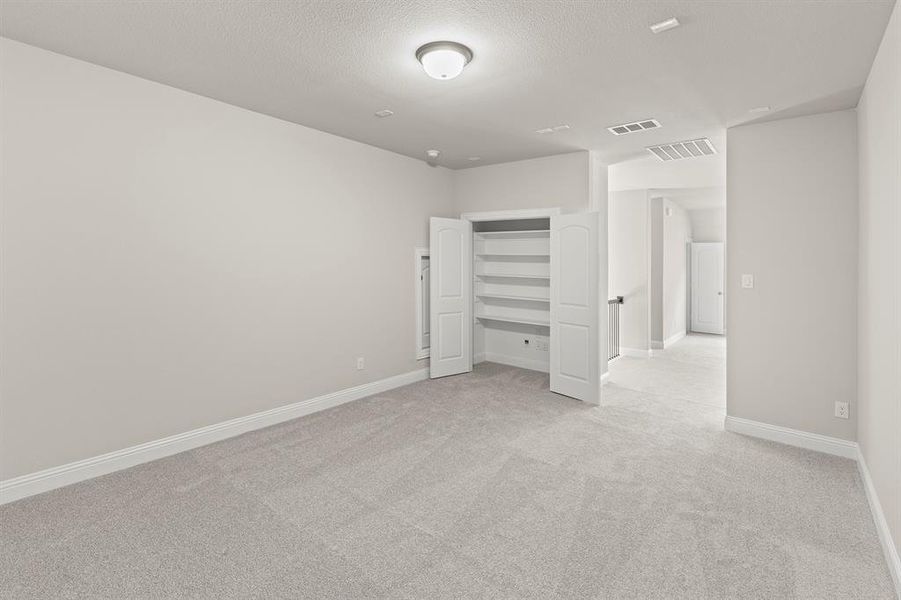 23. 4281 Berylline - Media