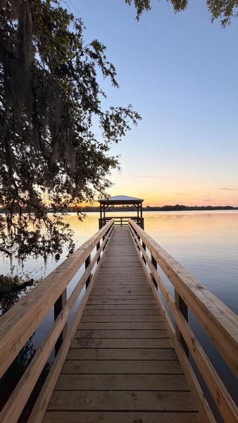 Natural landscape and outdoor views near in Hanahan (Image 36). Natural landscape and outdoor views near in Hanahan (Image 36).