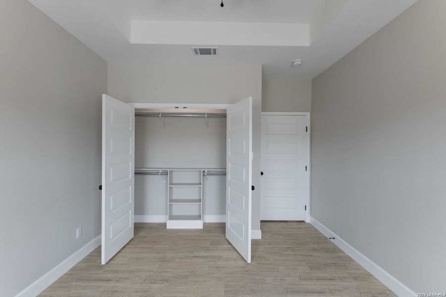 Spacious, unfurnished interior of a new home in , Eagle Pass (Image 16). Spacious, unfurnished interior of a new home in , Eagle Pass (Image 16).