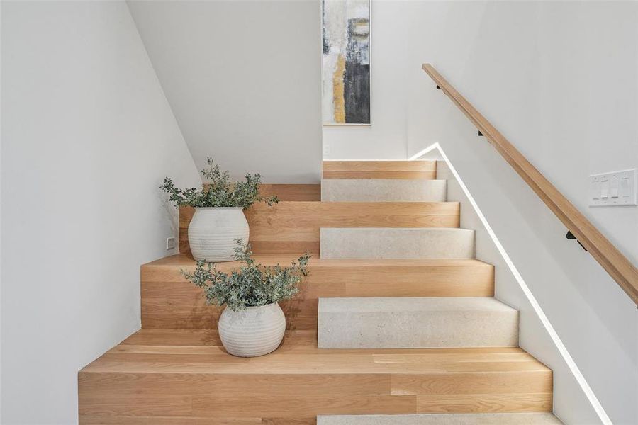 Close-up of interior finishes inside a home in , Dallas (Image 19). Close-up of interior finishes inside a home in , Dallas (Image 19).