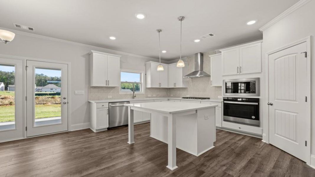 Image 66 of a home in Hamptons at Riverwood East.