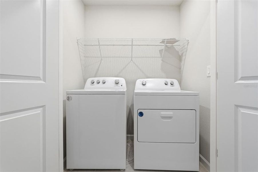 Close-up of interior finishes inside a home in , Lutz (Image 20).