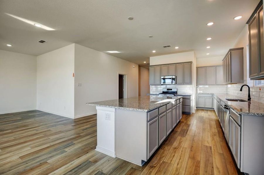 REPRESENTATIVE PHOTO - Photo does not represent actual home options and selection. Ask Sales consultant for specific selections. REPRESENTATIVE PHOTO - Photo does not represent actual home options and selection. Ask Sales consultant for specific selections.