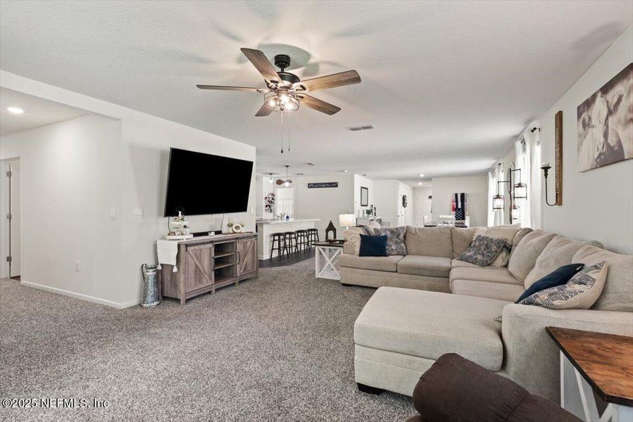 Furnished interior view inside a new home in Willow Springs, Green Cove Springs (Image 17). Furnished interior view inside a new home in Willow Springs, Green Cove Springs (Image 17).