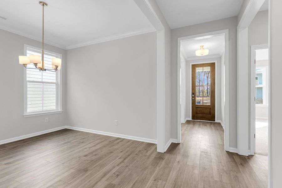 Spacious, unfurnished interior of a new home in Sweetgrass Station, Summerville (Image 23).
