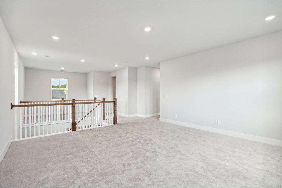 Spacious, unfurnished interior of a new home in Carnes Crossroads, Summerville (Image 4). Spacious, unfurnished interior of a new home in Carnes Crossroads, Summerville (Image 4).