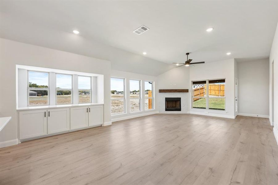 Spacious, unfurnished interior of a new home in Anderson Crossing, Trenton (Image 20). Spacious, unfurnished interior of a new home in Anderson Crossing, Trenton (Image 20).
