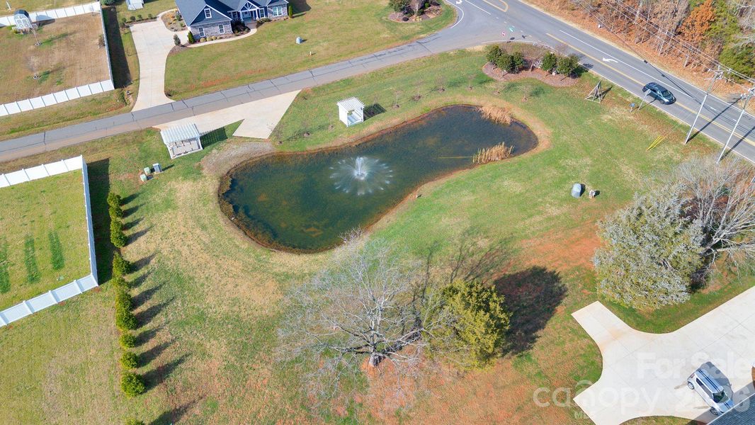 Image 37 of a home in .