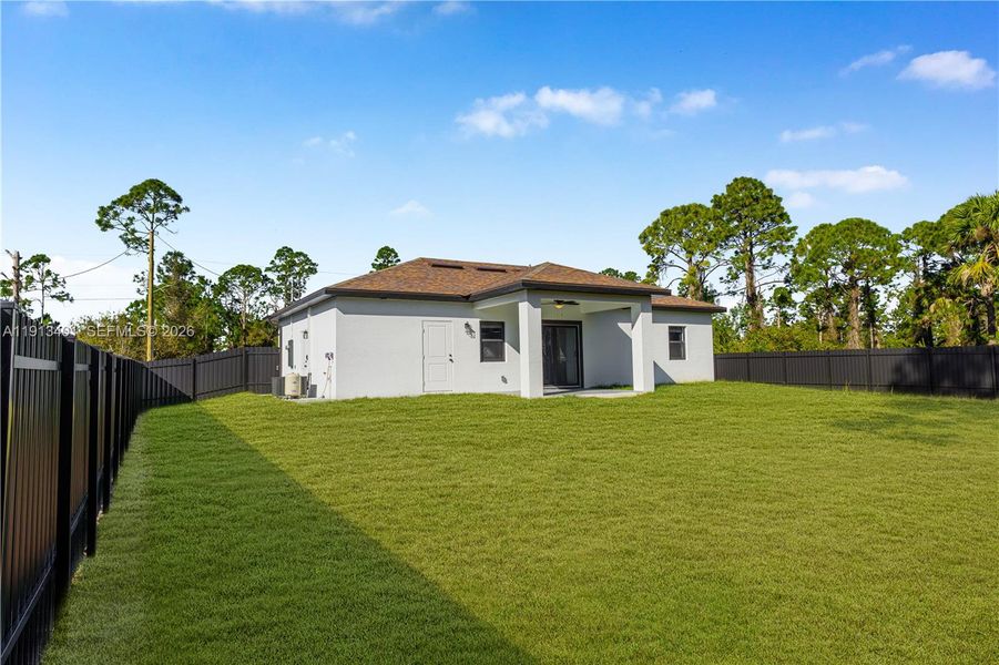 Exterior details and patio area of a home in , Lehigh Acres (Image 21).