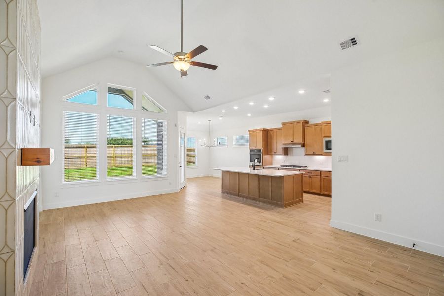 Photos are REPRESENTATIVE of the home /floor plan and are NOT of the actual home.  Selections, features, and room options may vary.