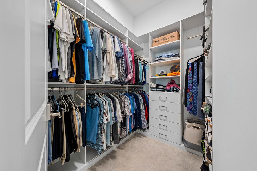 Image 41 of a home in Valencia Grand. Image 41 of a home in Valencia Grand.