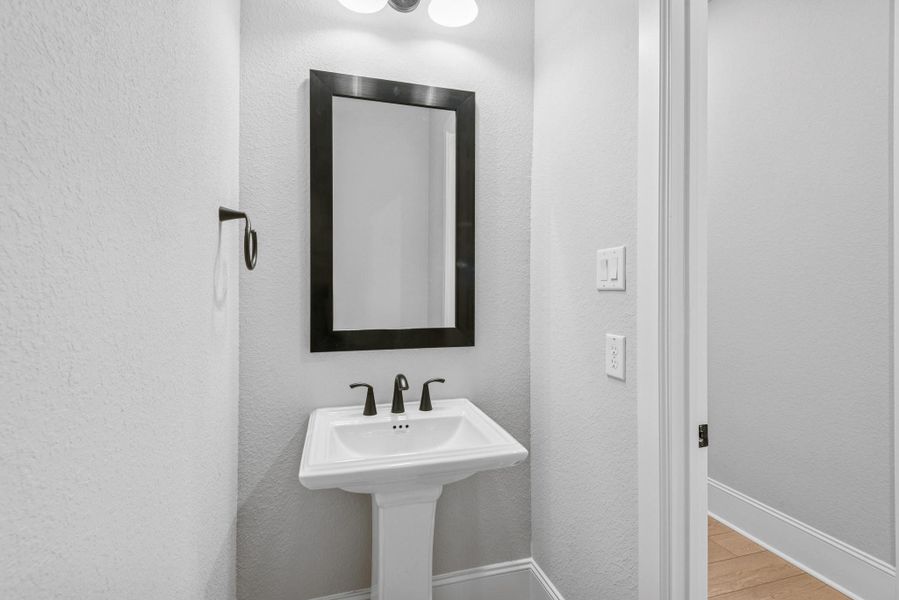 Furnished interior view inside a new home in Sienna 65' Homesites, Missouri City (Image 9).