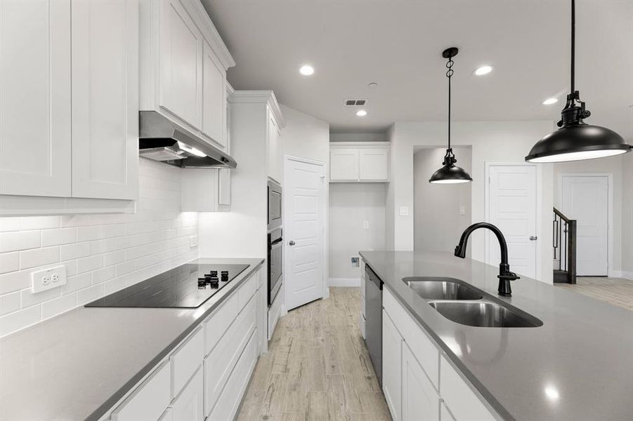 670 Sandiford-Kitchen-3 670 Sandiford-Kitchen-3