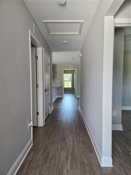 Spacious, unfurnished interior of a new home in , Jacksonville (Image 36).