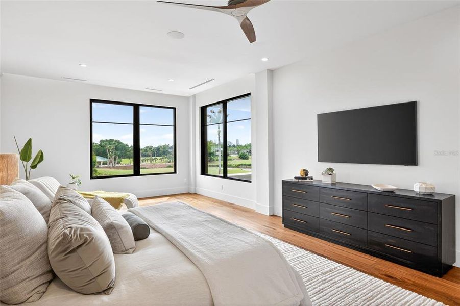 Furnished interior view inside a new home in , St. Petersburg (Image 46).