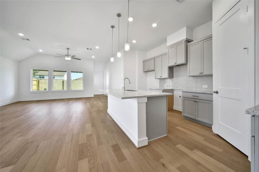 Image 36 of a home in .
