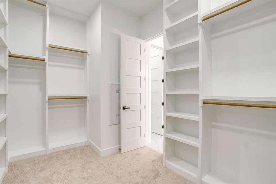 Furnished interior view inside a new home in , Weatherford (Image 5).