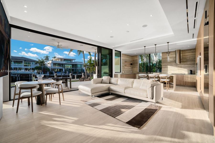 Community amenities in , Fort Lauderdale (Image 50).