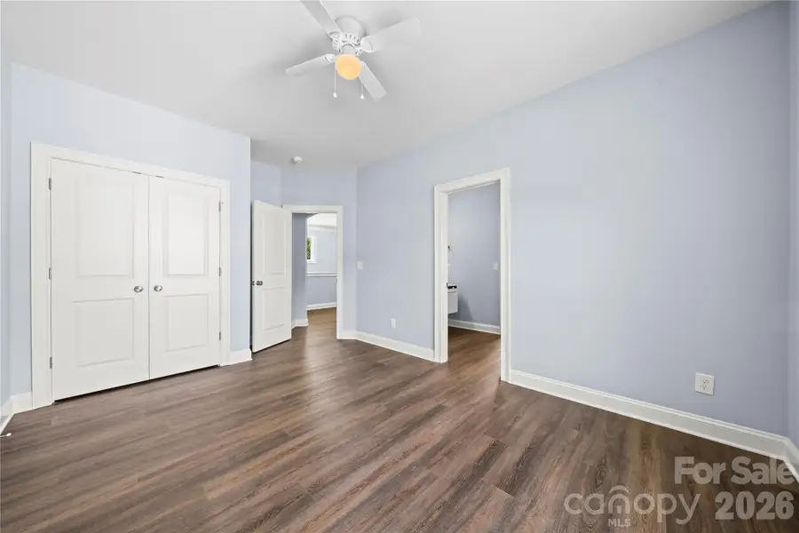 Spacious, unfurnished interior of a new home in , Charlotte (Image 29).