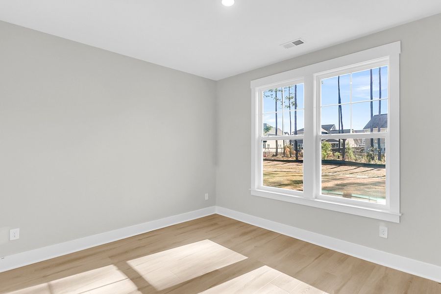 Spacious, unfurnished interior of a new home in Lochton, Summerville (Image 36).