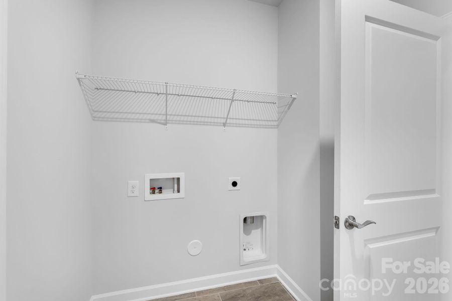 Spacious, unfurnished interior of a new home in Roselyn, Lancaster (Image 22). Spacious, unfurnished interior of a new home in Roselyn, Lancaster (Image 22).