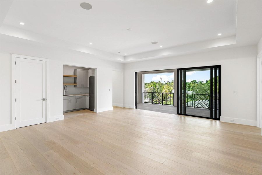 Entertainment loft with large balcony Entertainment loft with large balcony