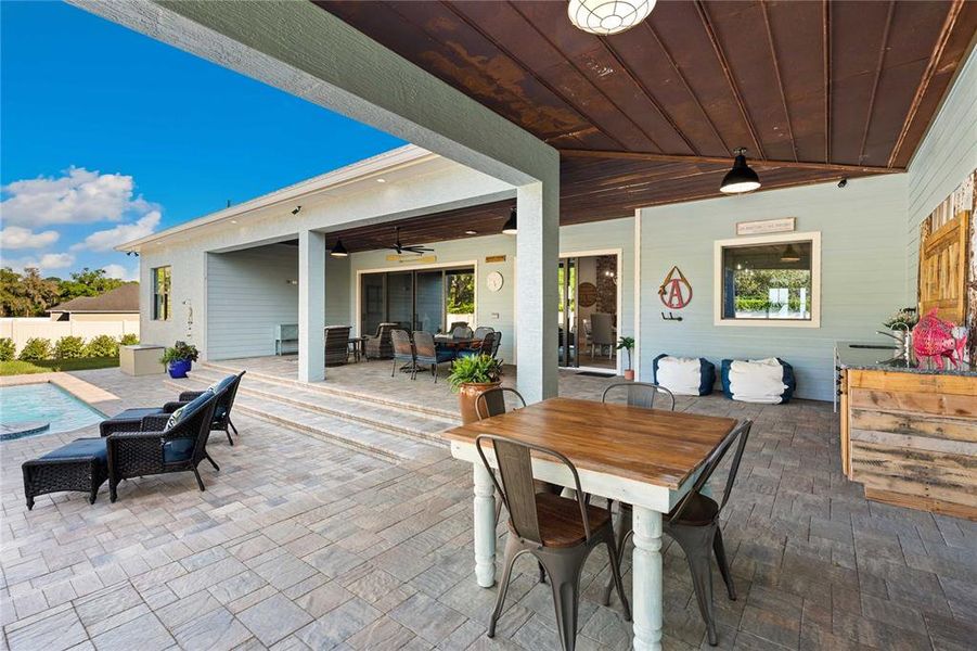 Exterior details and patio area of a home in , Ocala (Image 25).