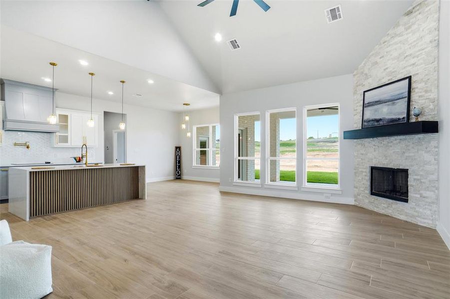 Spacious, unfurnished interior of a new home in , Springtown (Image 23).