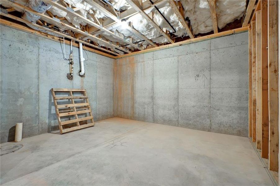 Spacious, unfurnished interior of a new home in , Canton (Image 45).