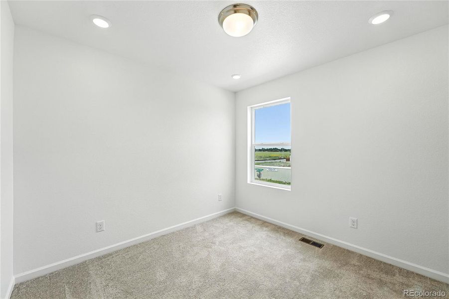 2086 Wagon Wheel Aly ~ Ready Now