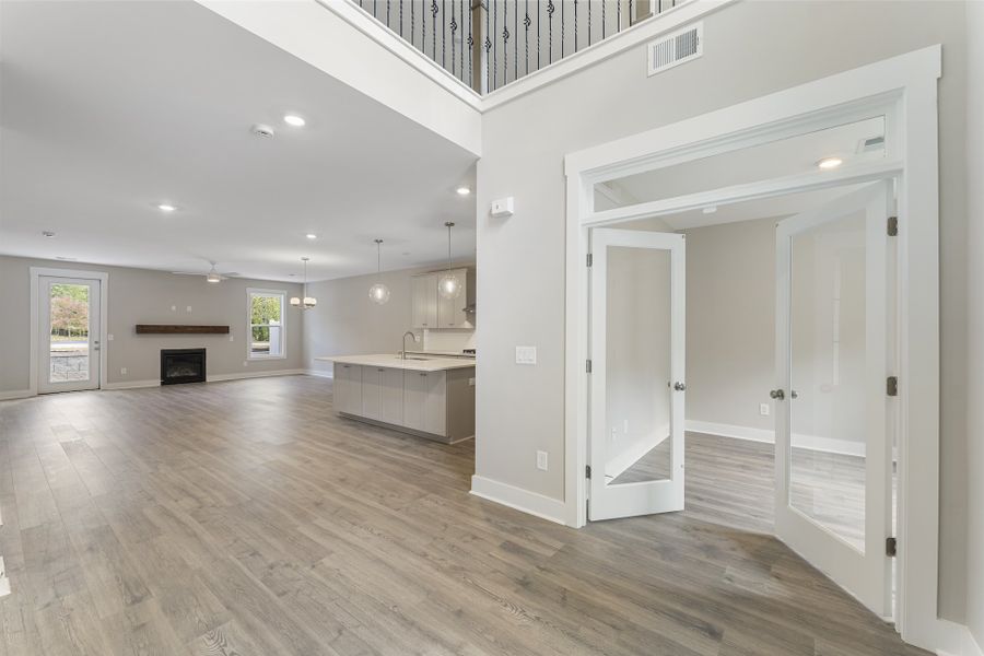 Spacious, unfurnished interior of a new home in Landing at Clemson Marina, Seneca (Image 3).