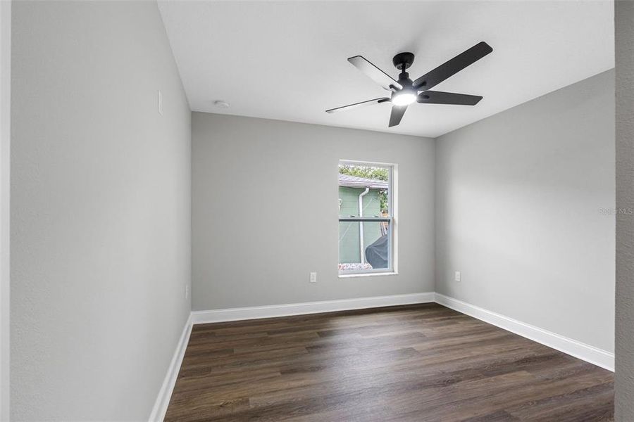 Spacious, unfurnished interior of a new home in , Tampa (Image 32).