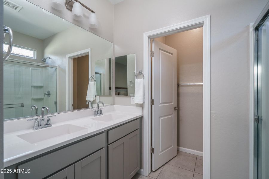 12) PRIMARY BATH 12) PRIMARY BATH