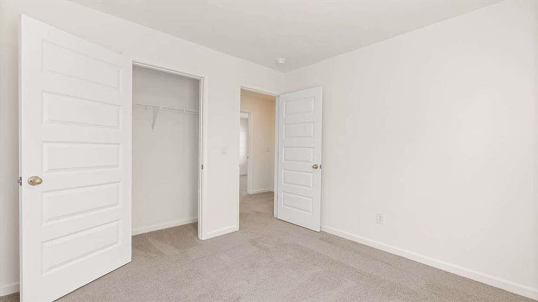 Spacious, unfurnished interior of a new home in Shoal Creek, Hampton (Image 9). Spacious, unfurnished interior of a new home in Shoal Creek, Hampton (Image 9).