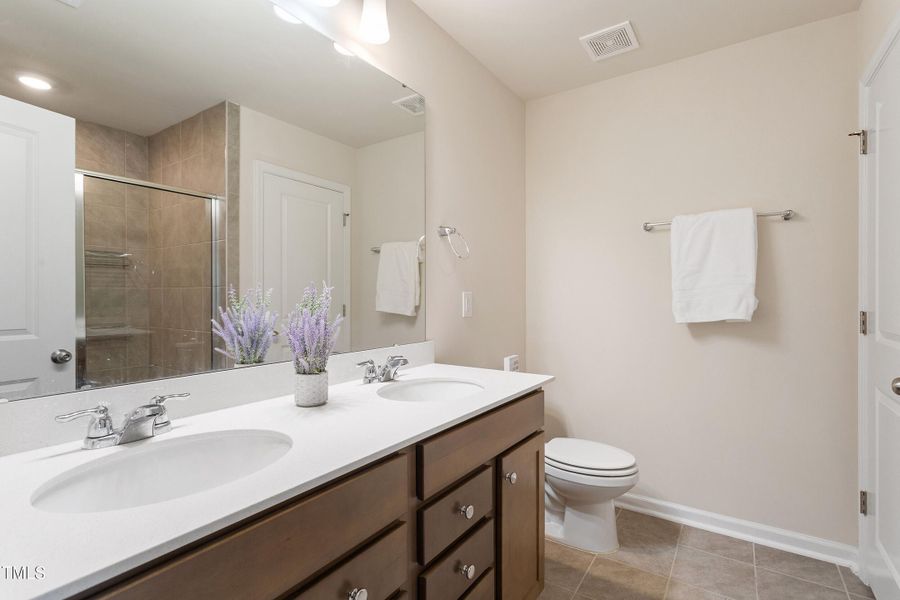 29-728 Silo Pk Dr [2369799]_29