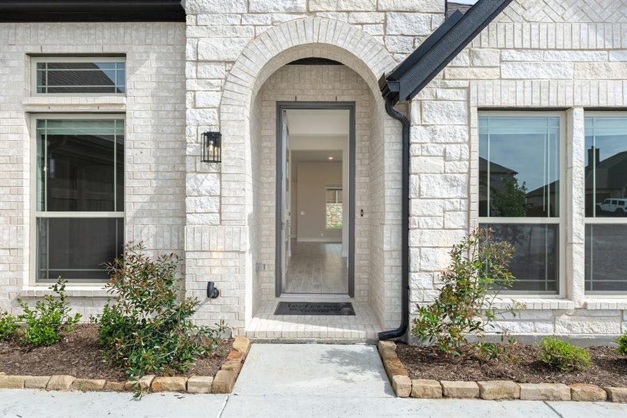 Exterior details and patio area of a home in Villages of Walnut Grove, Midlothian (Image 3). Exterior details and patio area of a home in Villages of Walnut Grove, Midlothian (Image 3).