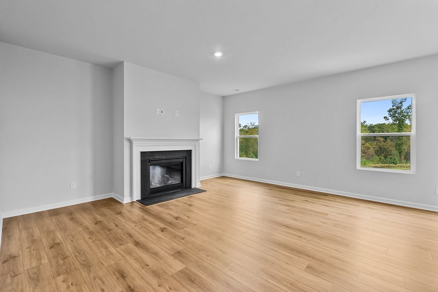 Spacious, unfurnished interior of a new home in Bell West, Kernersville (Image 17).