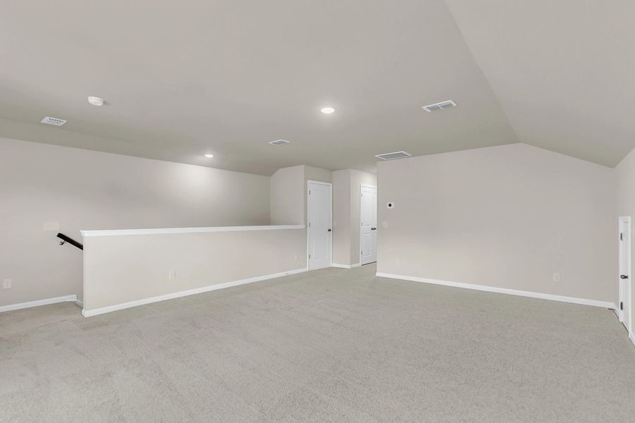Spacious, unfurnished interior of a new home in Watson Hill, Summerville (Image 23).
