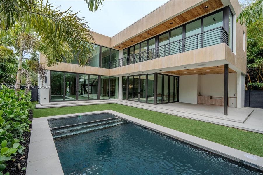 Exterior details and patio area of a home in , Fort Lauderdale (Image 32).