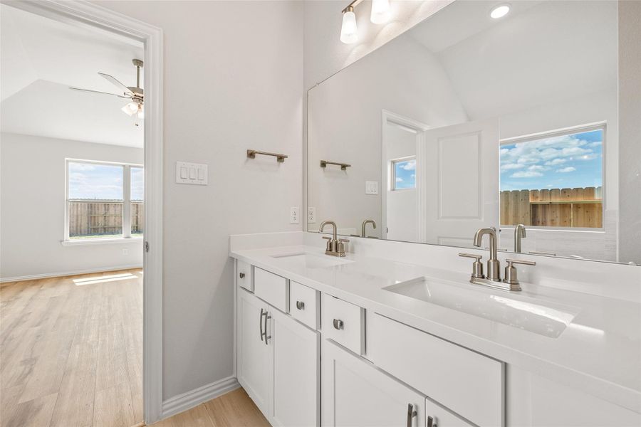 Furnished interior view inside a new home in River Ranch, Dayton (Image 14).
