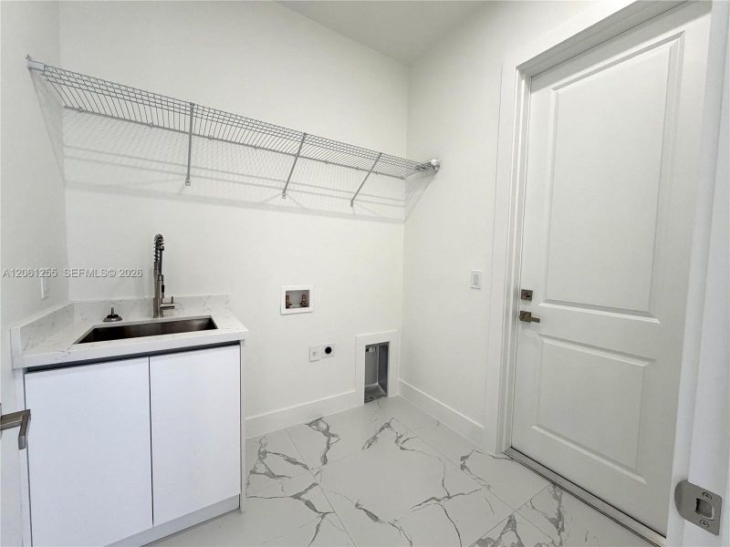 Spacious, unfurnished interior of a new home in , Naples (Image 26). Spacious, unfurnished interior of a new home in , Naples (Image 26).