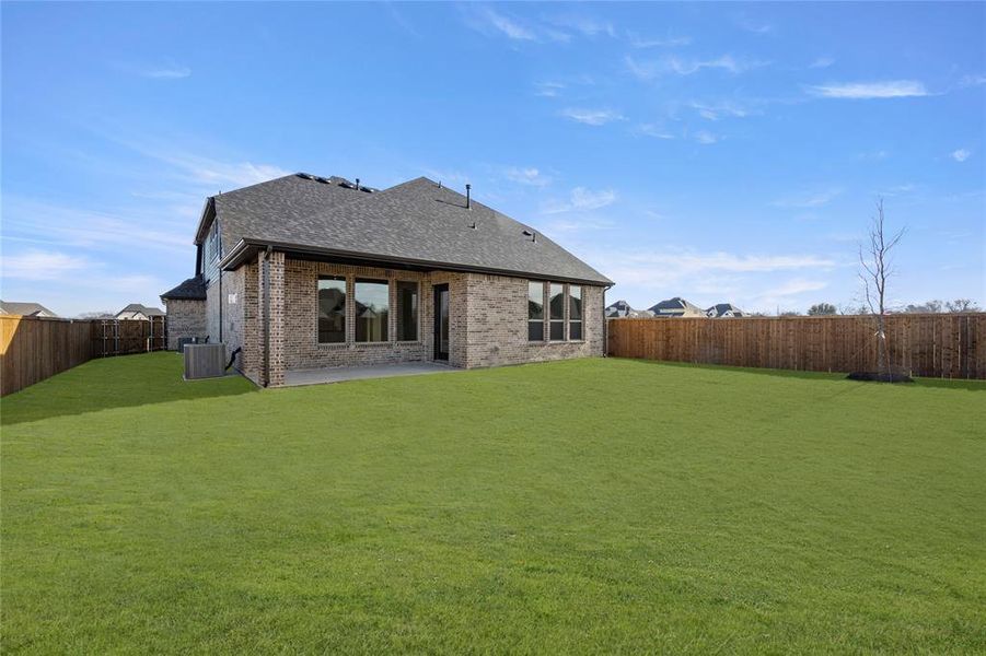 2313 Meek Woods- Back-2 2313 Meek Woods- Back-2