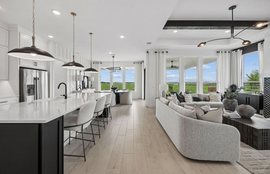 Representative furnished interior of a home built from the Renown by Del Webb in Del Webb Sugar Land at Ryehill, Rosenberg (Image 8). Representative furnished interior of a home built from the Renown by Del Webb in Del Webb Sugar Land at Ryehill, Rosenberg (Image 8).