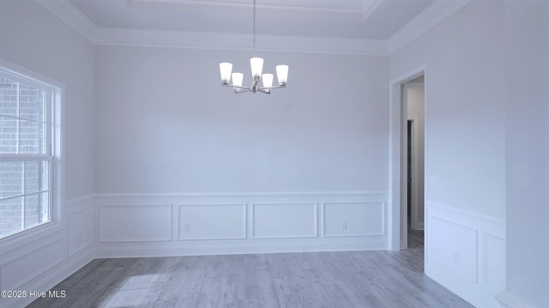 Spacious, unfurnished interior of a new home in Palmetto Creek, Bolivia (Image 9).