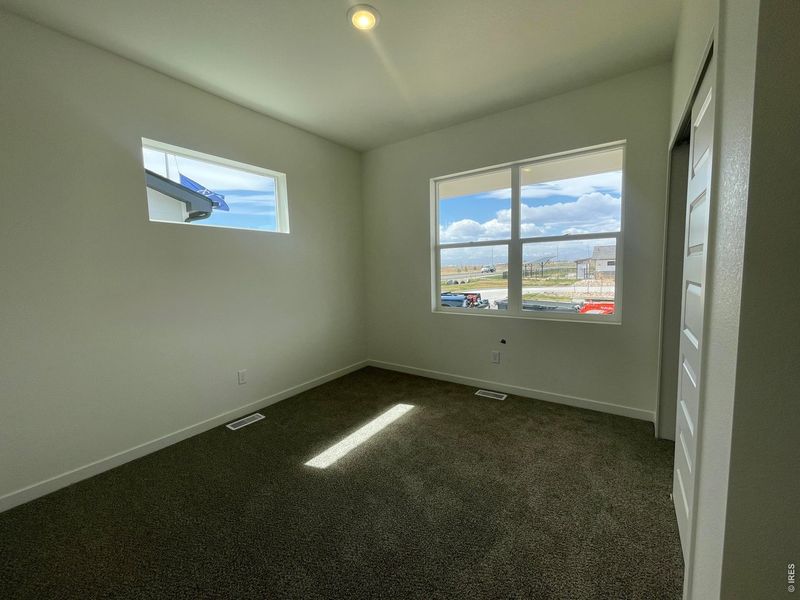 Spacious, unfurnished interior of a new home in Granary, Johnstown (Image 19).
