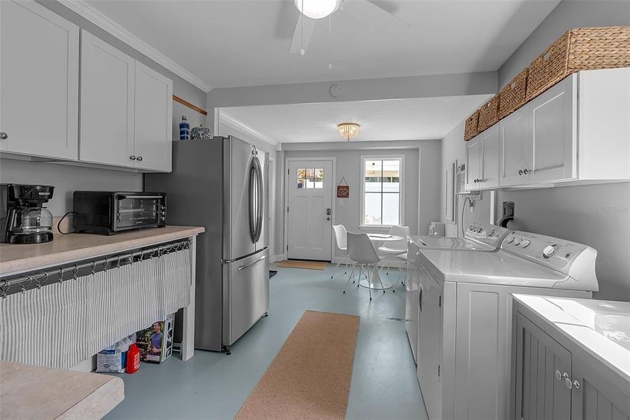 Furnished interior view inside a new home in , Sarasota (Image 55).